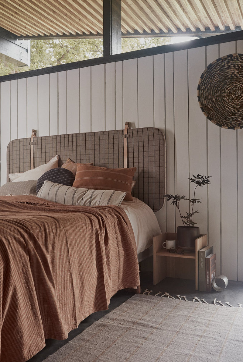 OYOY Living Design - OYOY LIVING Gobi Bed Cover - Stripe Bed Cover 307 Caramel / Offwhite